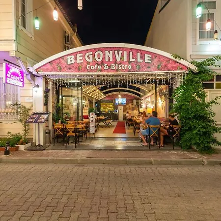 מלון Begonville Corner *