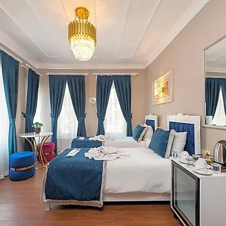 Hotel Begonville Corner