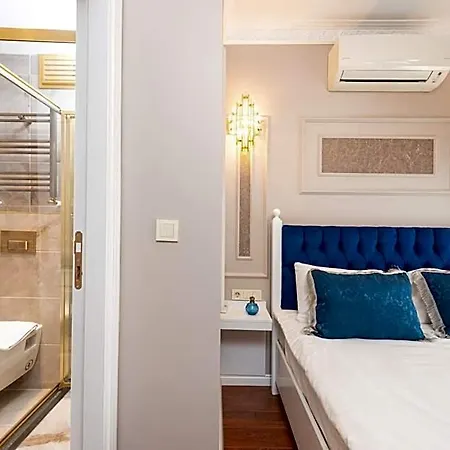 Hotel Begonville Corner