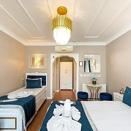 Hotel Begonville Corner *