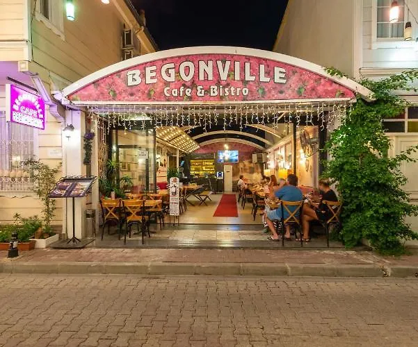 Hotel Begonville Corner *